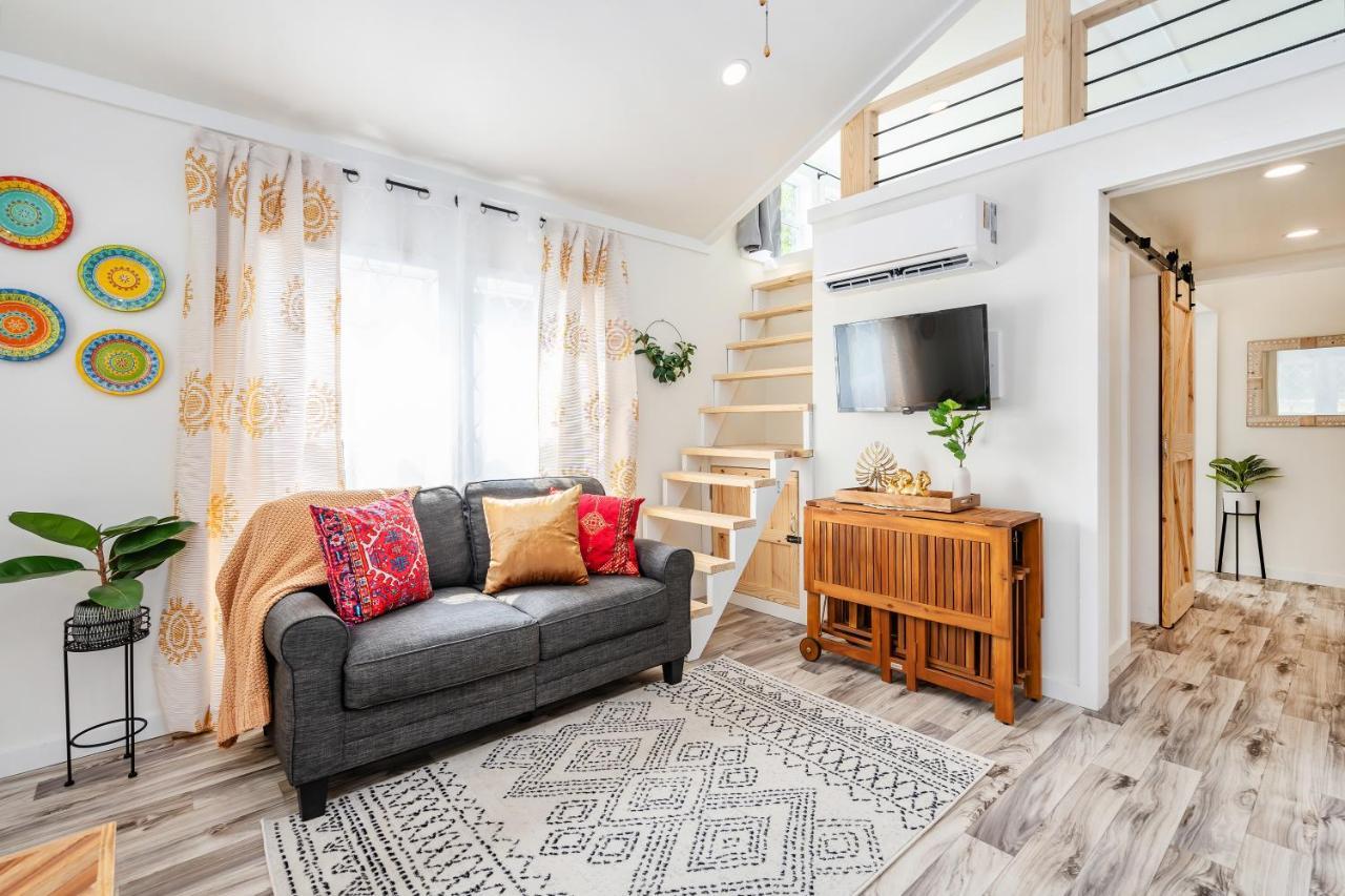5 Cozy Casita Lux Tiny House, Firepit, 5 Mins To Downtown Гантерсвілл Екстер'єр фото